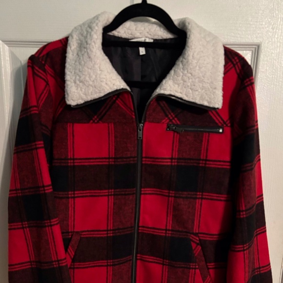 Womens Buffalo plaid jacket size Large - Picture 1 of 3